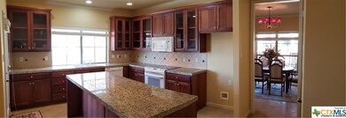 2211 Gruene Lake Dr, New Braunfels, TX 78130 - photo 2