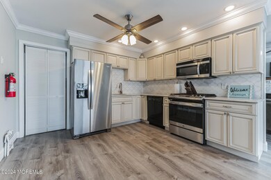 Kitchen2