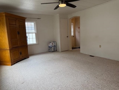 228 Stonehill Rd, Williston, VT 05495 - photo 4