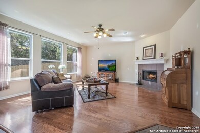 10406 Black Horse, Helotes, TX 78023 - photo 3