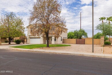 3-web-or-mls-1750 S Portland Ave, Gilber