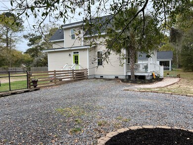 915 Ralph Nesbit Rd, Awendaw, SC 29429 - photo 4