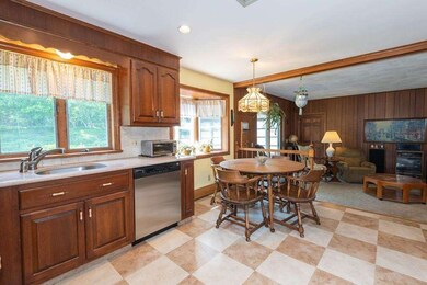 25 Crystal Dr, Stoneham, MA 02180 - photo 6