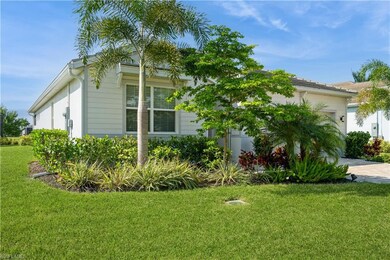 View of front of property featuring a front lawn