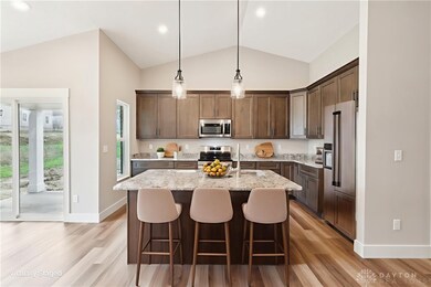 5019 Waterford Ln, Middletown, OH 45044 - photo 4