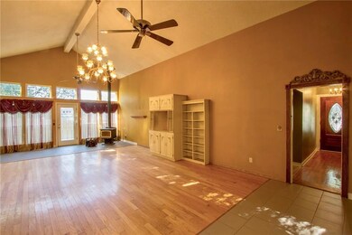 307 Wallace St, Prairie Grove, AR 72753 - photo 6