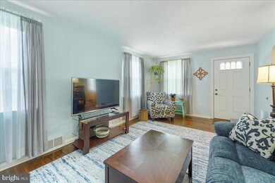 39 E Greenhill Rd, Broomall, PA 19008 - photo 6