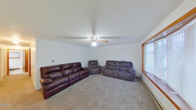 Living Room (1)