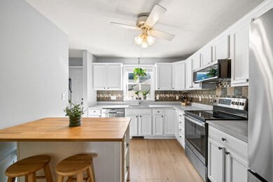 38 School St unit 2, East Weymouth, MA 02189 - photo 4