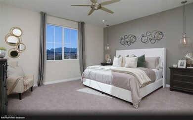 Everett - MODEL HOME PHOTO