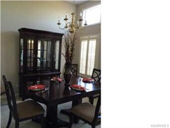 Formal Dining