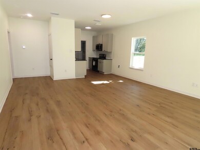 10331 Creek Bend Dr, Tyler, TX 75707 - photo 7