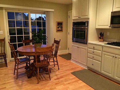 Kitchen. large enough for table.