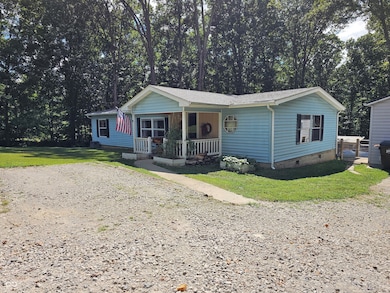 7616 N Oak Ridge Rd, Morgantown, IN 46160 - photo 2