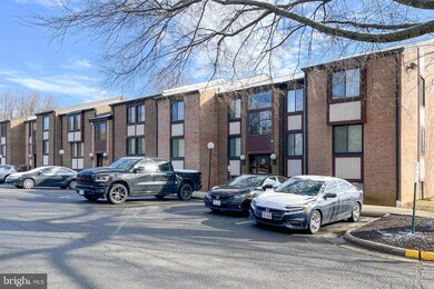 3117 Buccaneer Ct unit 2, Fairfax, VA 22031 - photo 2