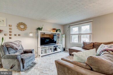 2125 Round Hill Rd, Fallston, MD 21047 - photo 4