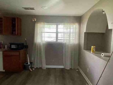 428 E 4th St, Lonoke, AR 72086 - photo 7