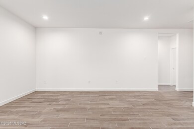9714 E Gray Hawk Dr, Tucson, AZ 85730 - photo 5