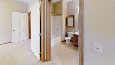 2623 Orchard Dr unit 3, Cedar Falls, IA 50613 - photo 7