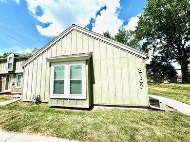 8107 Halsey St, Lenexa, KS 66215 - photo 5