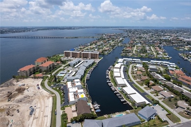 4210 SE 20th Place unit A8, Cape Coral, FL 33904 - photo 4