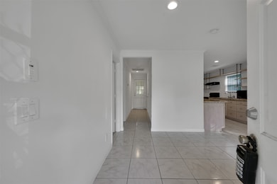 5038 Creekmont Dr, Houston, TX 77091 - photo 4