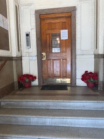 121 Garrison Ave unit 103, Jersey City, NJ 07306 - photo 3