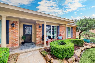 10011 Briar Rose Dr, Houston, TX 77042 - photo 3