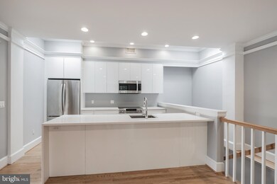 1351 Wisconsin Ave NW unit 3C, Washington, DC 20007 - photo 4