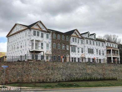 20490 Ashmere Square, Sterling, VA 20165 - photo 2