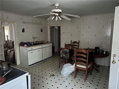 3022 Richey Rd, Connellsville, PA 15425 - photo 7