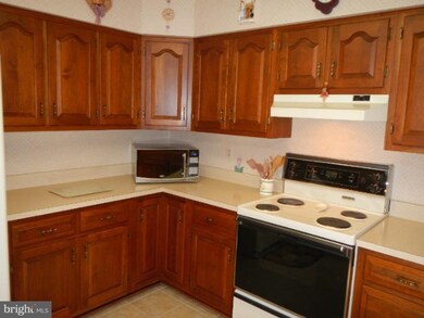 10221 Harvest Fields Dr, Woodstock, MD 21163 - photo 4