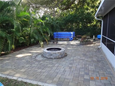 Beautiful Stone Patio w/Fire Pit and Hot Tub!