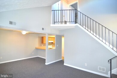 46349 Columbus Dr unit 301, Lexington Park, MD 20653 - photo 2