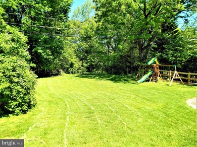 130 Greenmeadow Dr, Lutherville Timonium, MD 21093 - photo 6