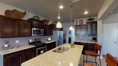 13661 Samlesbury Ave, Horizon City, TX 79928 - photo 4