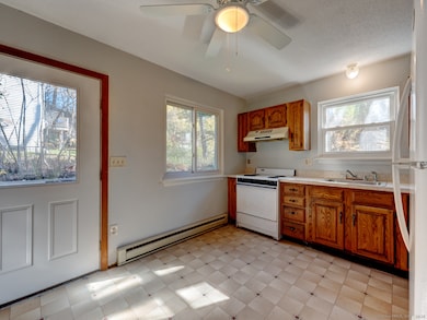 84 Wilmot St, Torrington, CT 06790 - photo 7