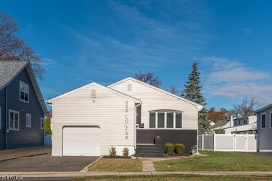 606 Colfax Ave, Kenilworth, NJ 07033 - photo 2