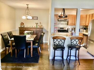 95 Players Cir unit D1, Tinton Falls, NJ 07724 - photo 4