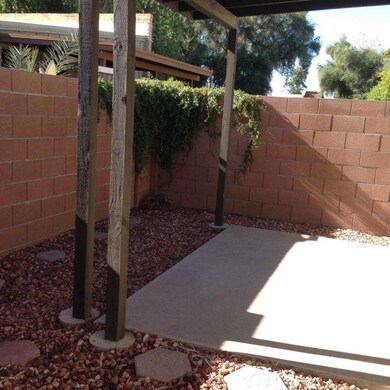 4421 Hubbell back patio