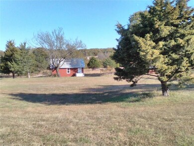 unlisted-address, McLoud, OK 74851 - photo 4