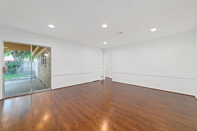 6707 Cloud Swept Ln, Houston, TX 77086 - photo 5