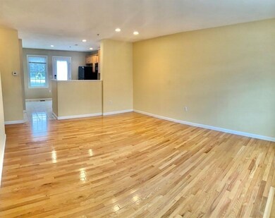 12 Boxberry Ln, Rockland, MA 02370 - photo 2