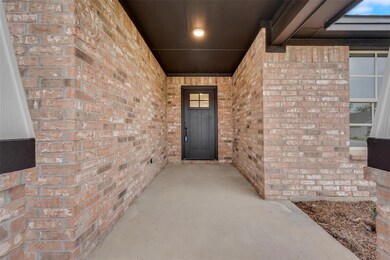 912 Ben Dr, Springtown, TX 76082 - photo 4