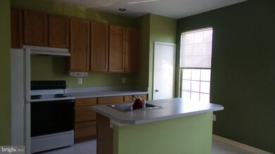 152 Penwick Cir, Frederick, MD 21702 - photo 6