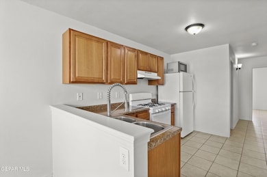 8489 Roseway Dr unit B, El Paso, TX 79907 - photo 7