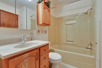 1240 Post Rd, Aurora, IL 60506 - photo 3