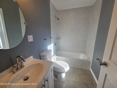 125 River St unit C, Olyphant, PA 18447 - photo 7