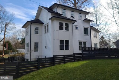 3500 Dupont Ave, Kensington, MD 20895 - photo 5