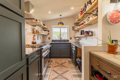 609 N Almon St unit 4012, Moscow, ID 83843 - photo 7